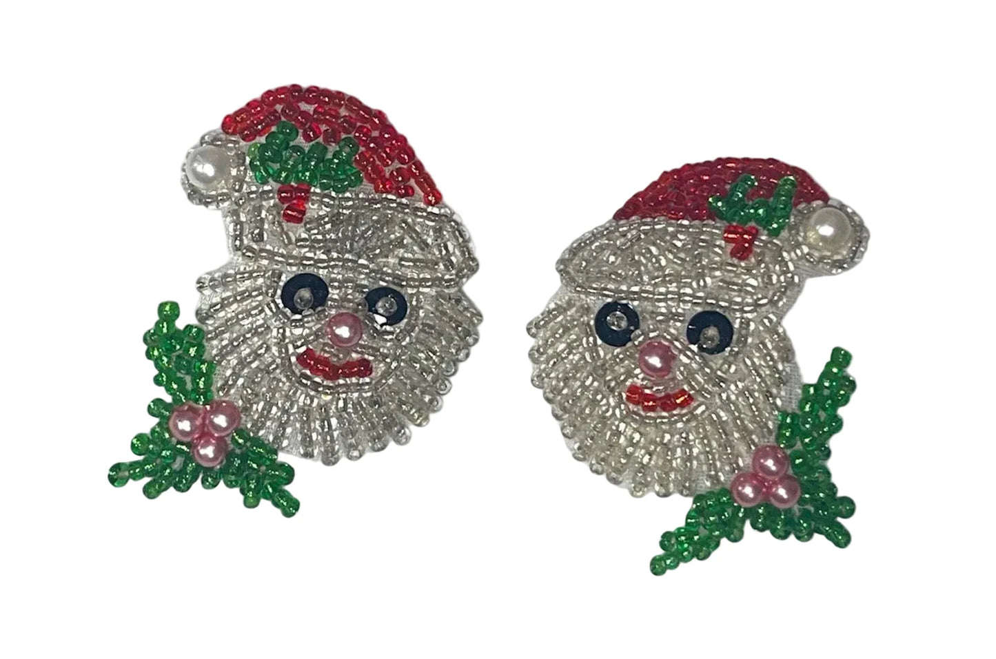 Santa Face Pairs with Cap in Beads 2” x 1.25”
