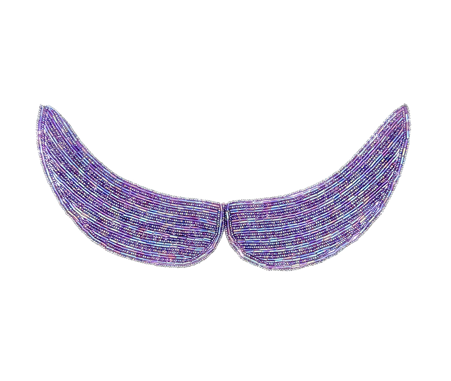 Cuello de diseño con motivos morados y abalorios de 11.5”x 5.5”