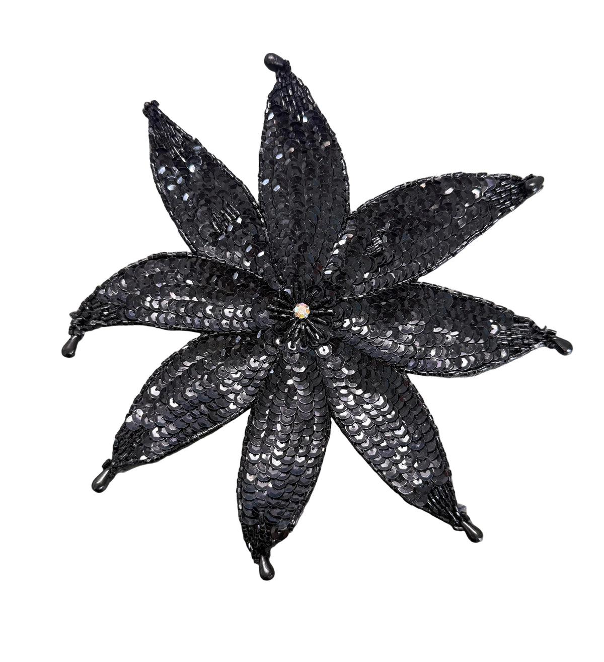 Flor con cuentas y lentejuelas negras con pedrería de 22,86 cm x 22,86 cm