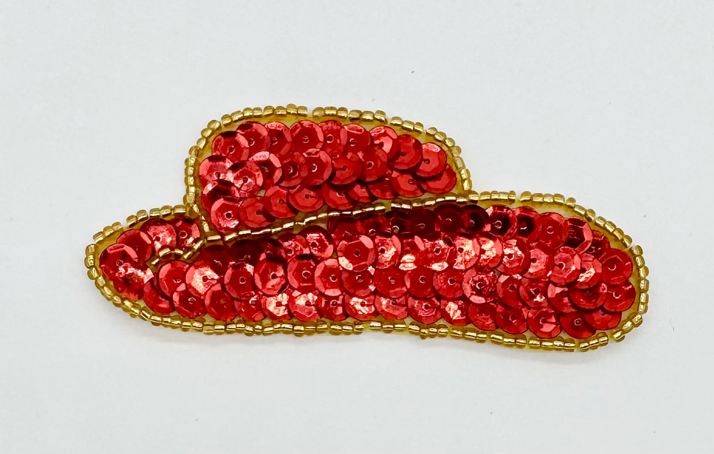 Sombrero de vaquero con lentejuelas rojas y abalorios dorados 3.5" x 1.5"