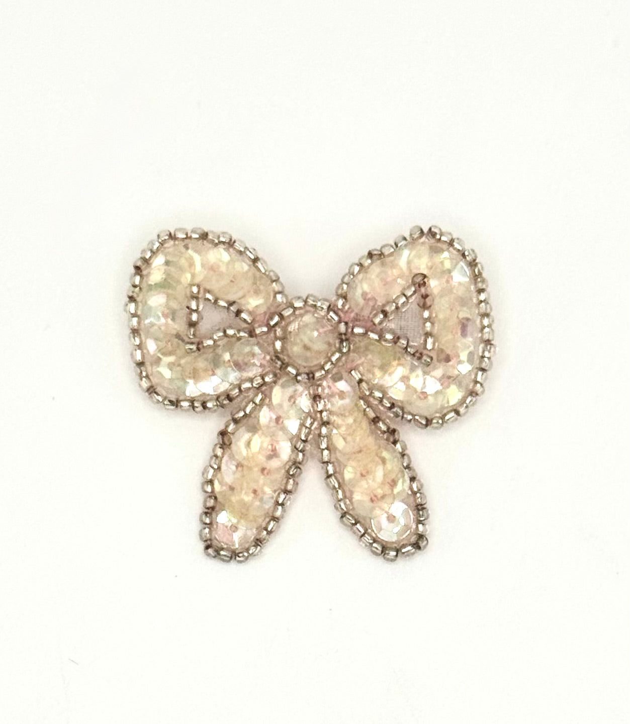 Lazo vintage - Lentejuelas iridiscentes rosa claro - Cuentas plateadas 4.45 cm x 3.81 cm