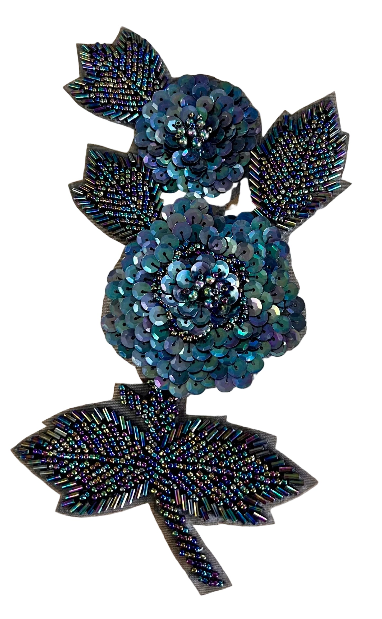 Flor Doble Flor Luz de Luna Lentejuelas y Cuentas 7" x 4"