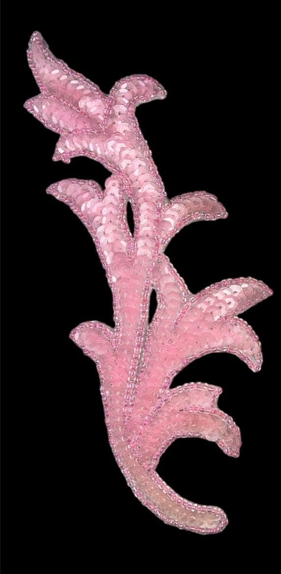Par de hojas con lentejuelas y cuentas de color rosa brillante de 7.5" X 3"