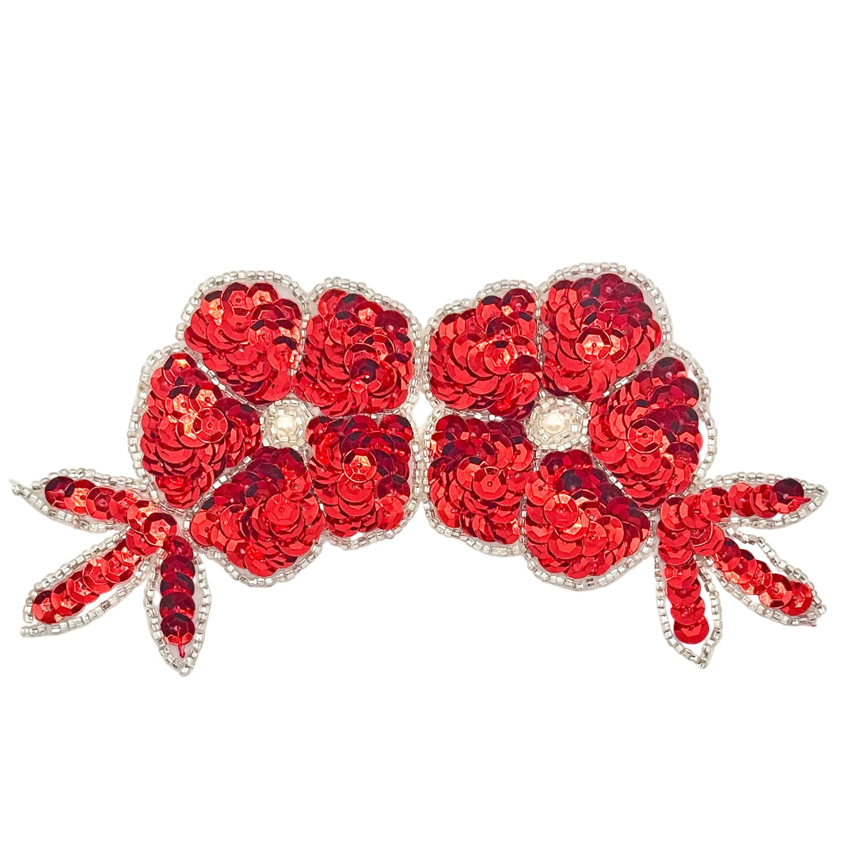 Aplique de flor con lentejuelas rojas y abalorios plateados con perla central de 6" x 3"