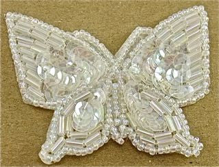 Mariposa con lentejuelas y cuentas iridiscentes de 5,7 x 5 cm