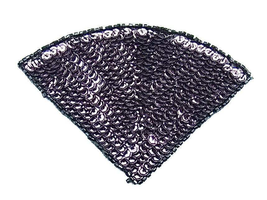 Motivo de abanico de diseñador con lentejuelas lavanda carbón y abalorios negros 3.5" x 5"