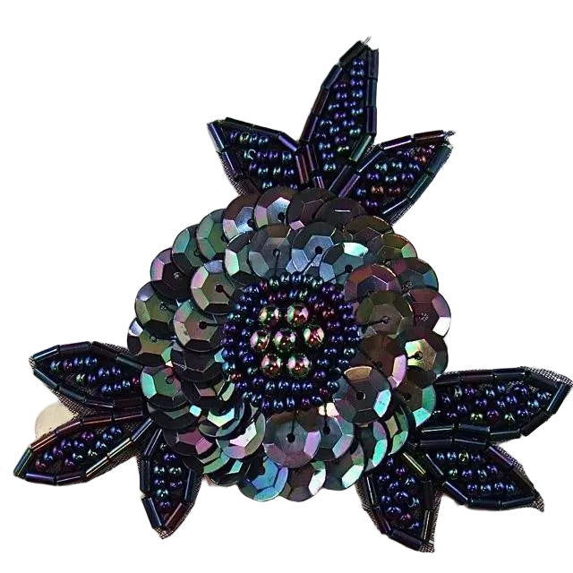 Flor con Lentejuelas y Cuentas Iluminadas por la Luna 3"
