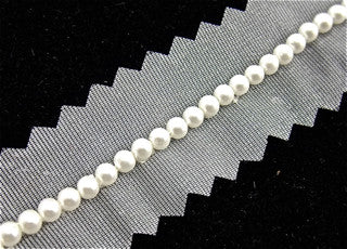 White trim with White Pearls 1/8