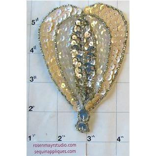 Motivo de diseñador - Lentejuelas iridiscentes beige, iridiscentes transparentes y plateadas - Cuentas de cristal plateadas 10.16 cm x 7.62 cm