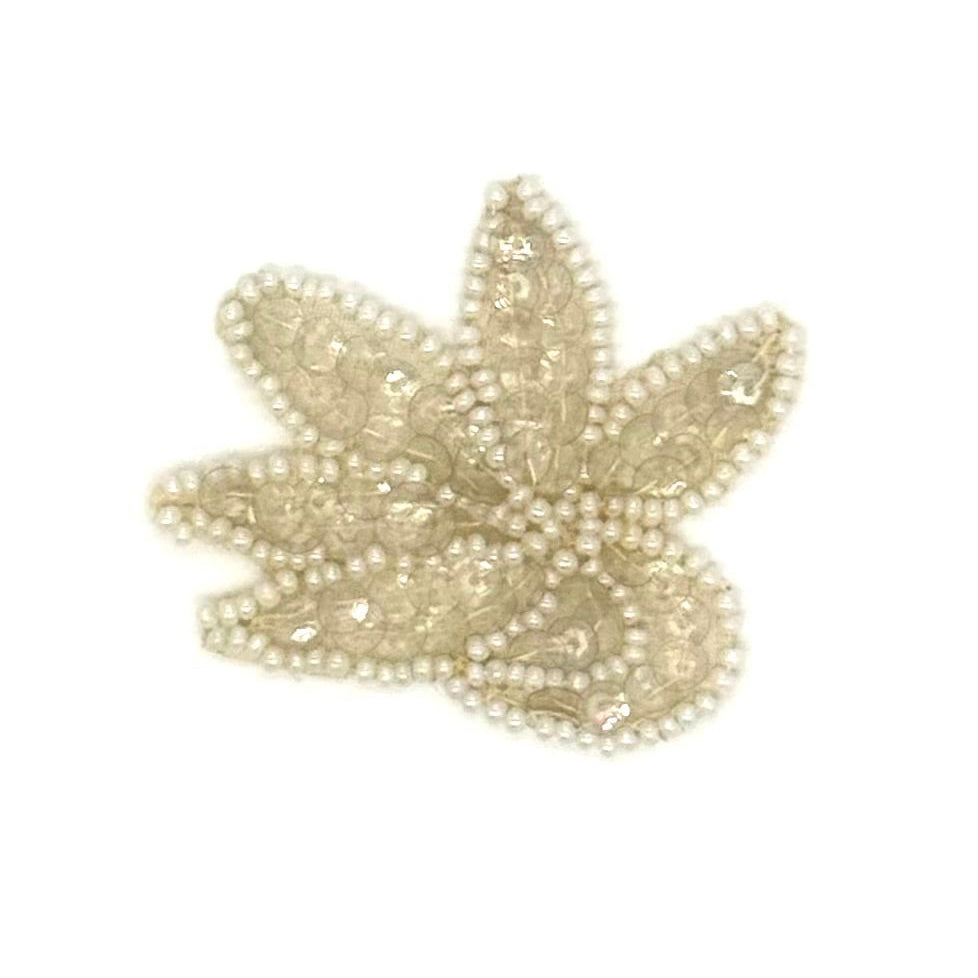 Hoja - Lentejuelas transparentes - Cuentas blancas 5 x 4,4 cm