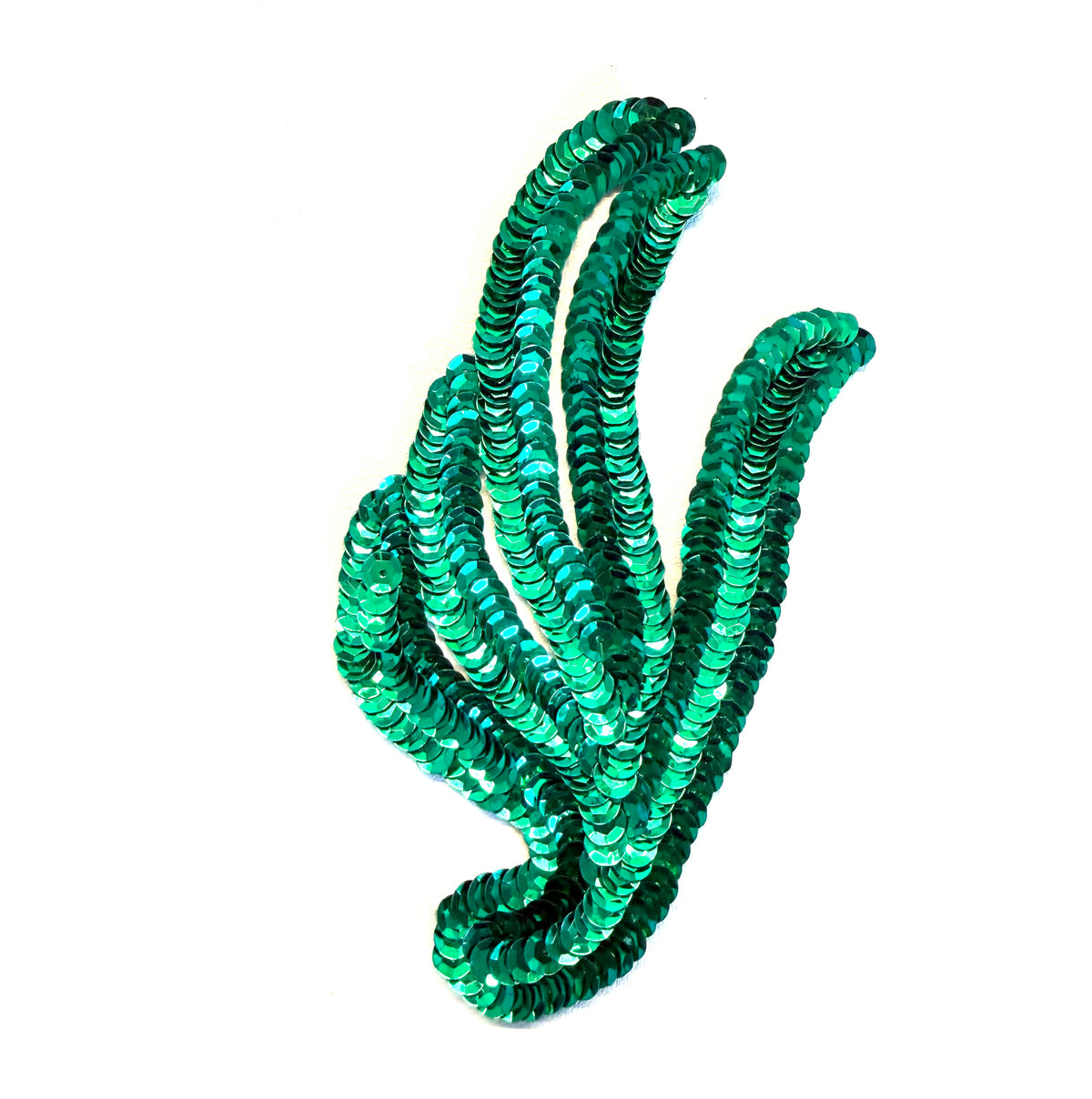 Par de hojas y dos hojas sencillas en verde hechas con lentejuelas 6" x 4"