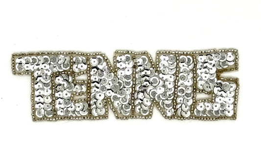 Palabra "Tenis" con Lentejuelas Plateadas 1.5" x 5"