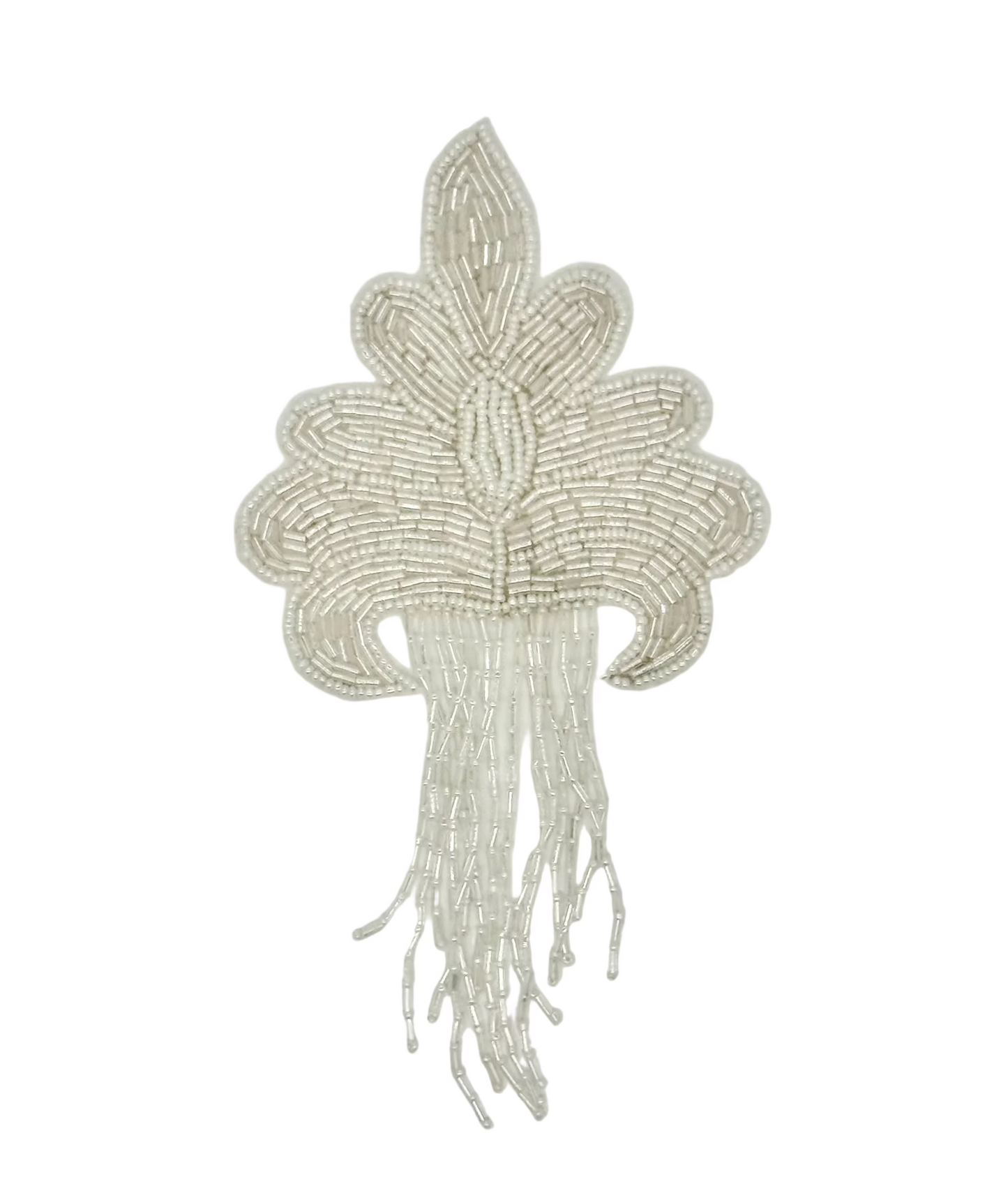 Charretera - Cuentas blancas iridiscentes 8" x 4.5"