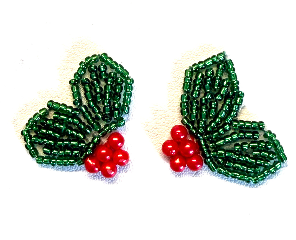 Christmas Holly Appliqué Pair with Glass & Pearl Beads, 1.25" x 1"