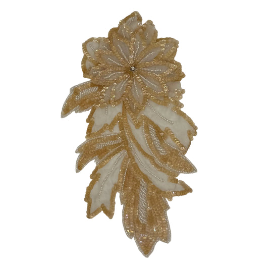 Flor con Lentejuelas Iridiscentes Durazno y Blancas y Cuentas de Diamantes de Imitación 25.4 cm x 14 cm