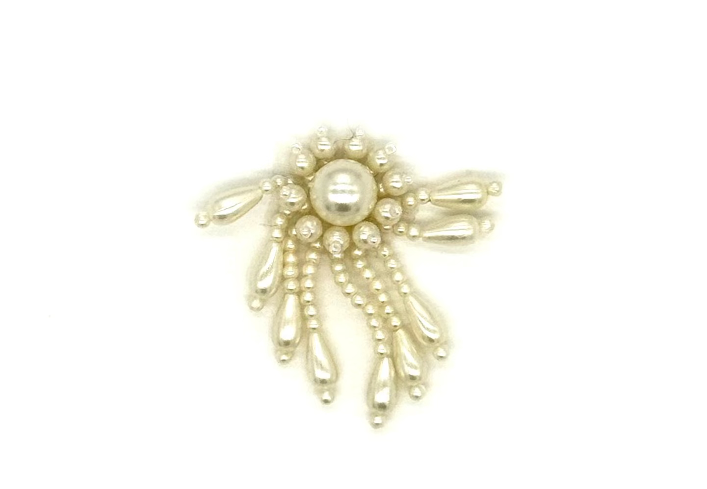Epaulet - White Pearl - White Beads 2" x 2"