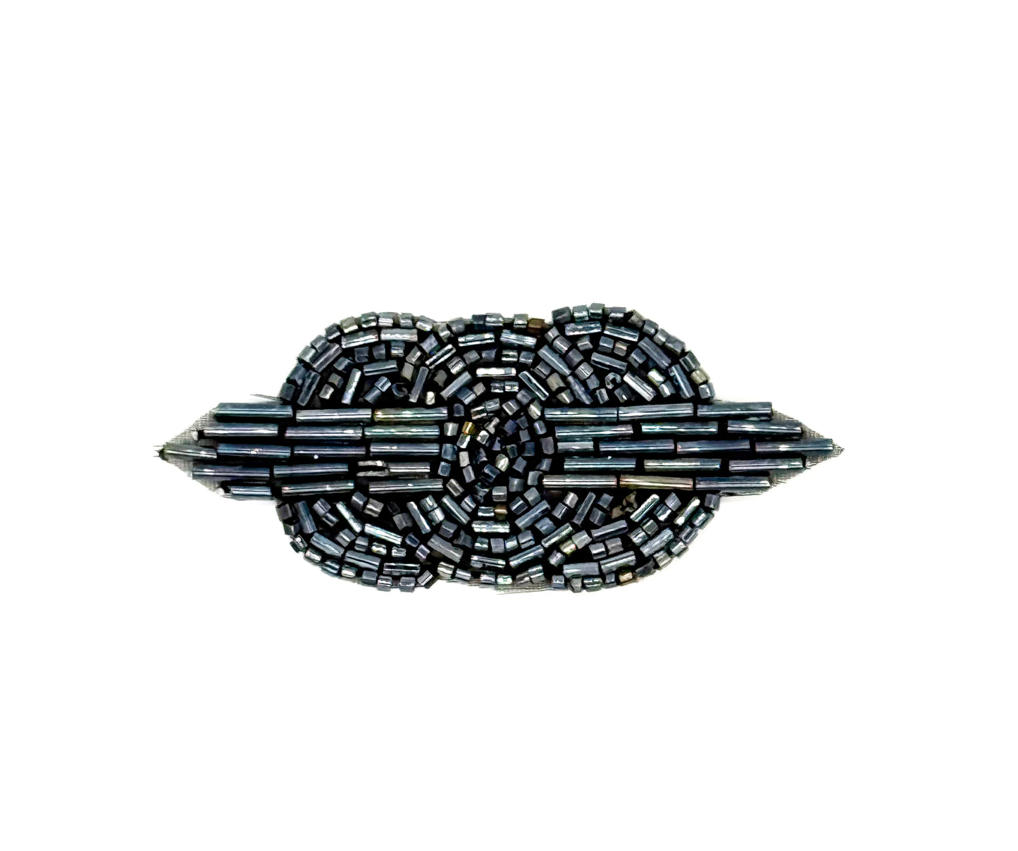 Diseño de Motivo Círculo Triple - Cuentas Gris Oscuro 3.5" x 1.5"
