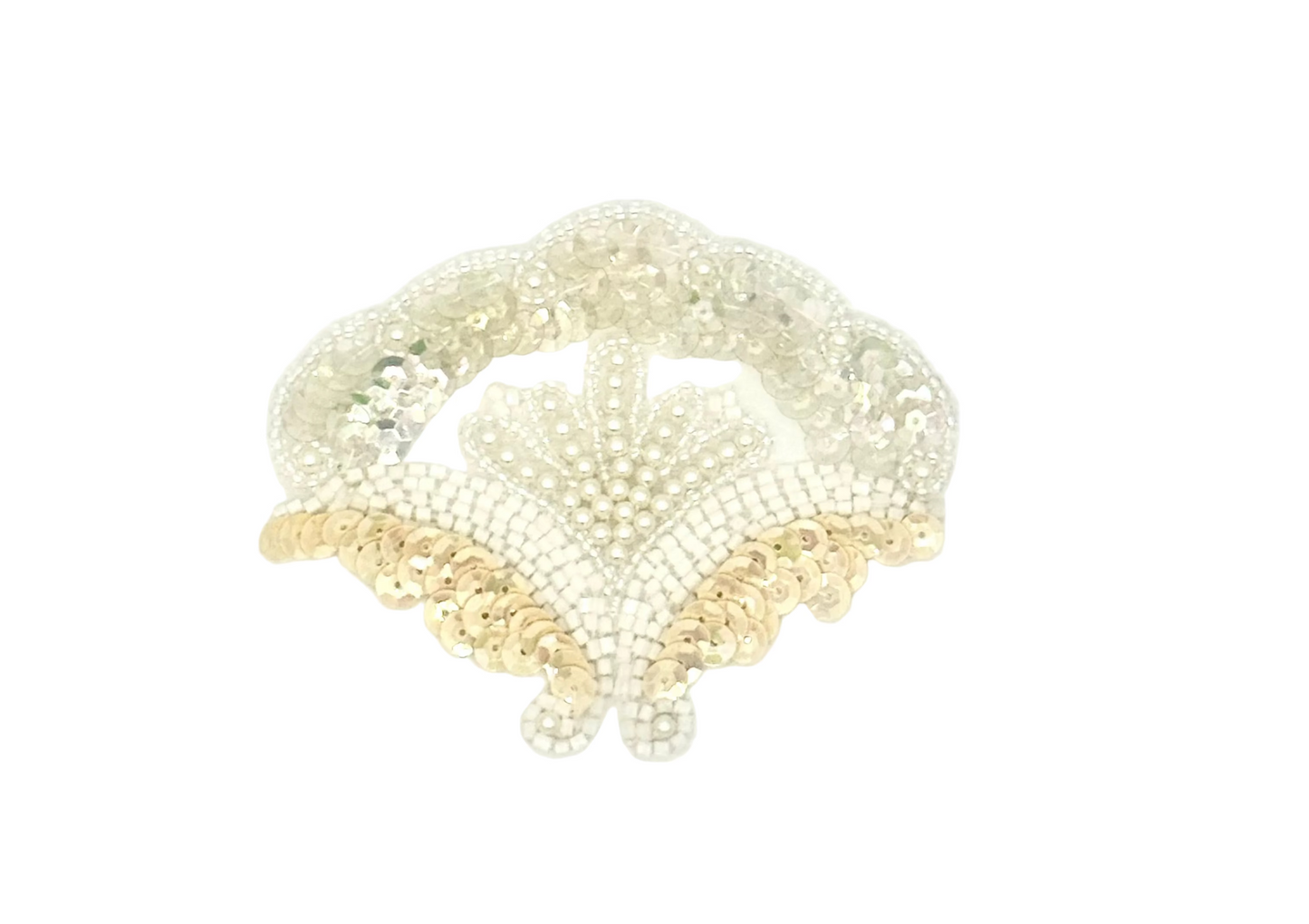 Diseño de Diseñador - Lentejuelas Iridiscentes/Blancas Cremosas - Perlas Blancas - Cuentas 3" x 3.5"