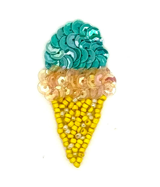Cono de helado menta, iridiscente, beige y amarillo con lentejuelas y cuentas de 5 x 2,5 cm