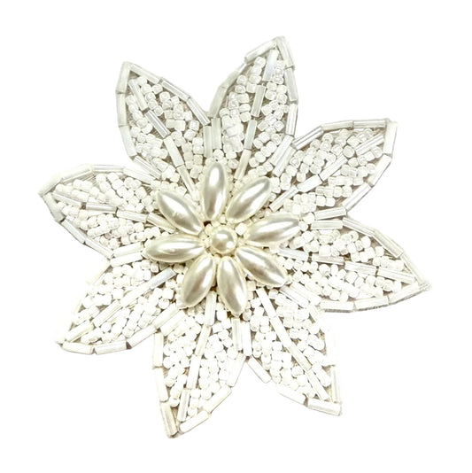 Flor - Cuentas/Perlas Blancas 3.25”