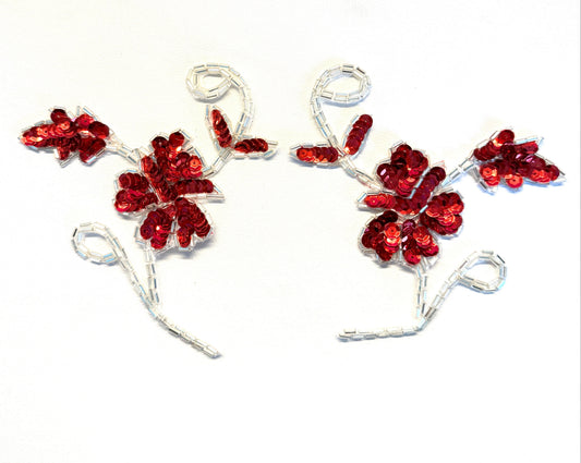Par de flores con lentejuelas rojas y cuentas plateadas de 4.5"