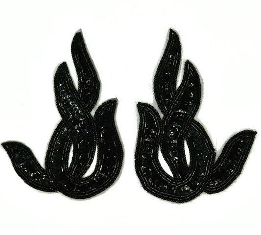 Design Motif Twist Pair With Black Sequins And Black Beads 6" x 4"