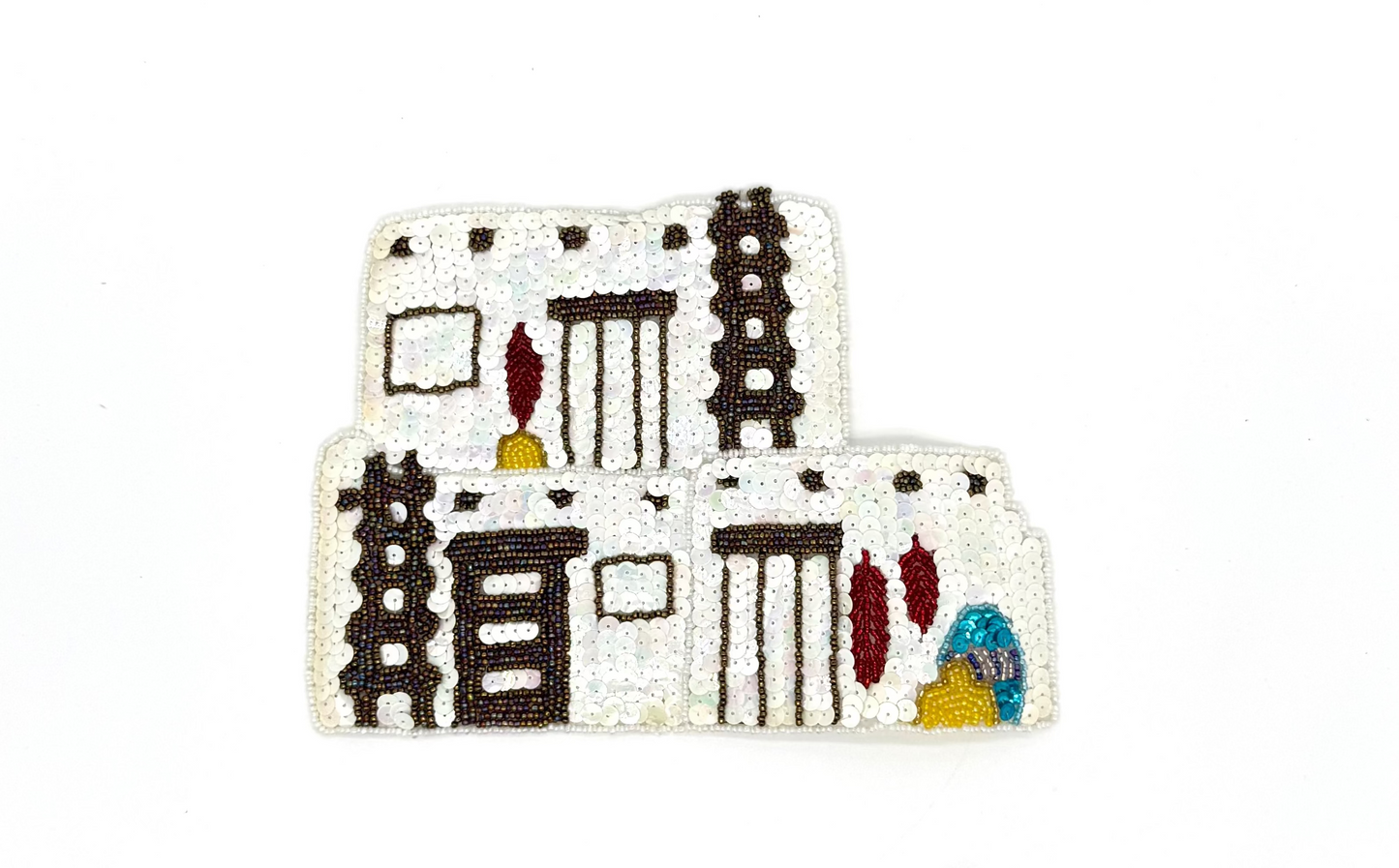 Aplique de casa de pueblo Adobe - Selección de lentejuelas iridiscentes blancas/Spotlite - Cuentas de cristal multicolor de 8.5" x 6"