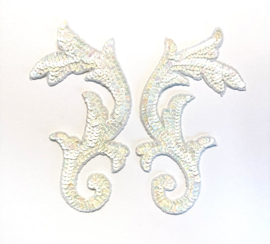 Motivo par de hojas con lentejuelas/cuentas blanco porcelana 8.5" x 4"