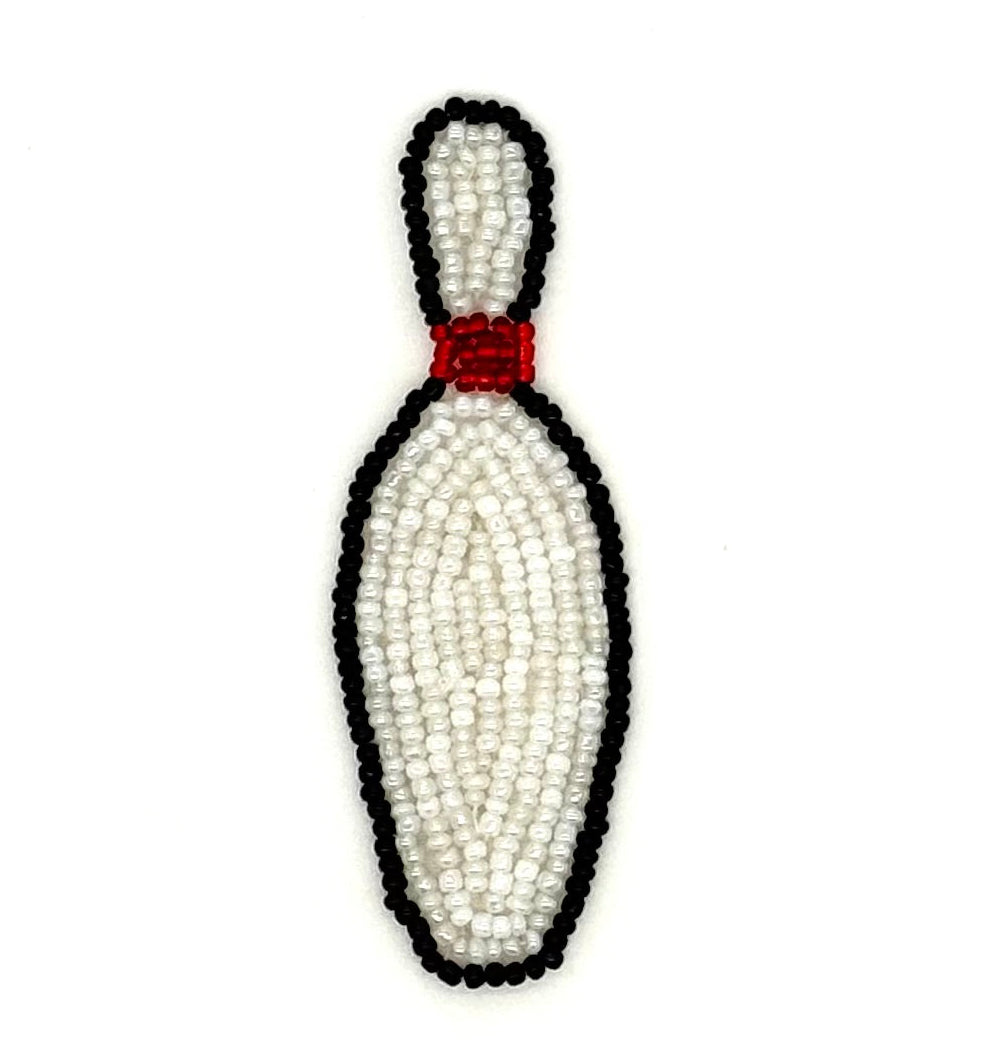 Bolo con cuentas blancas, rojas y negras 3" x 1"