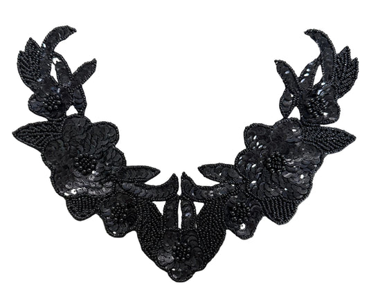 Collar Motif Floral de Diseño con Lentejuelas Negras y Cuentas 9" x 7"