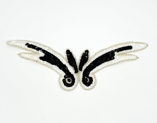 Diseño de Alas Decorativas - Lentejuelas Blancas/Negras - Borde de Cuentas Plateadas 9" x 3"