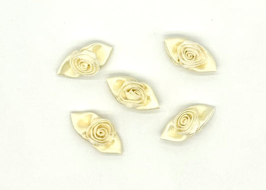 Flores Set de 5 flores de satén Estilo cinta color crema crudo