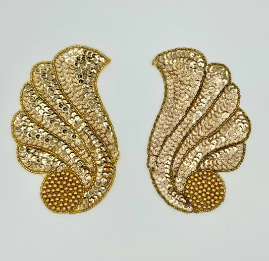 Par de conchas de diseñador con motivos, lentejuelas doradas y cuentas de 15,24 cm x 10,16 cm