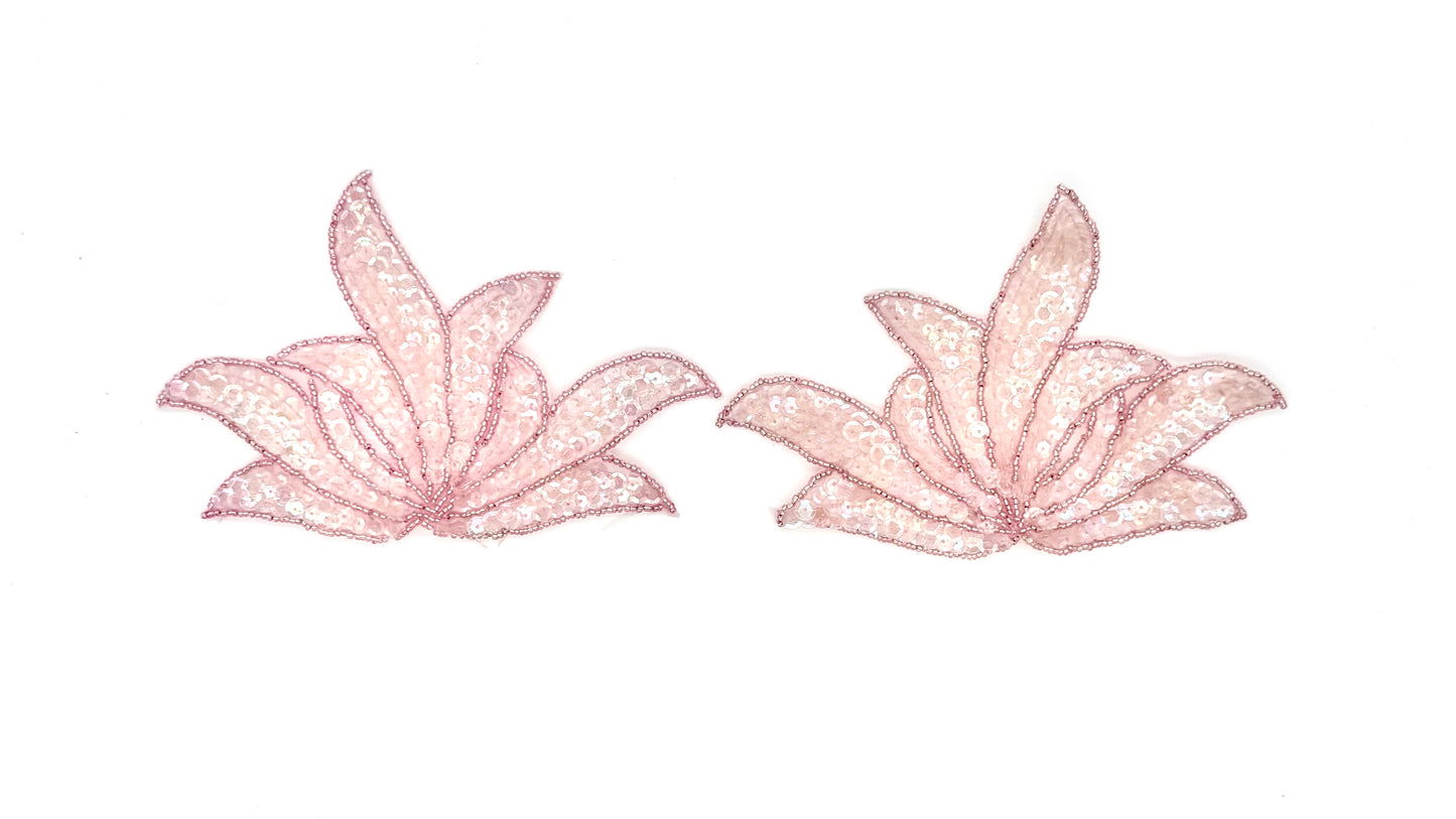 Par de hojas con lentejuelas iridiscentes rosadas de 7" x 5"