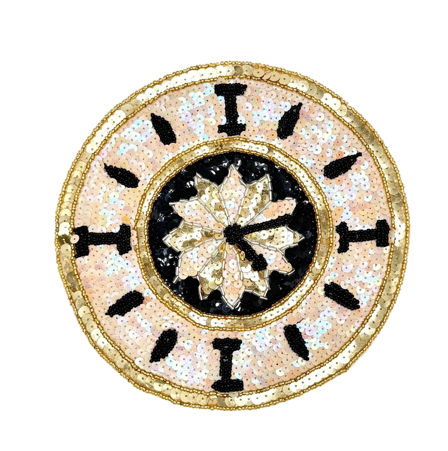 Aplique de reloj con lentejuelas negras, doradas y blancas iridiscentes y cuentas negras y doradas de 7.5"
