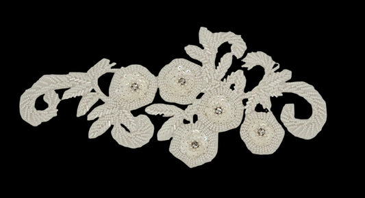 Flor a elegir entre lentejuelas blancas o beige - Cuentas y pedrería 24,1 x 11,4 cm