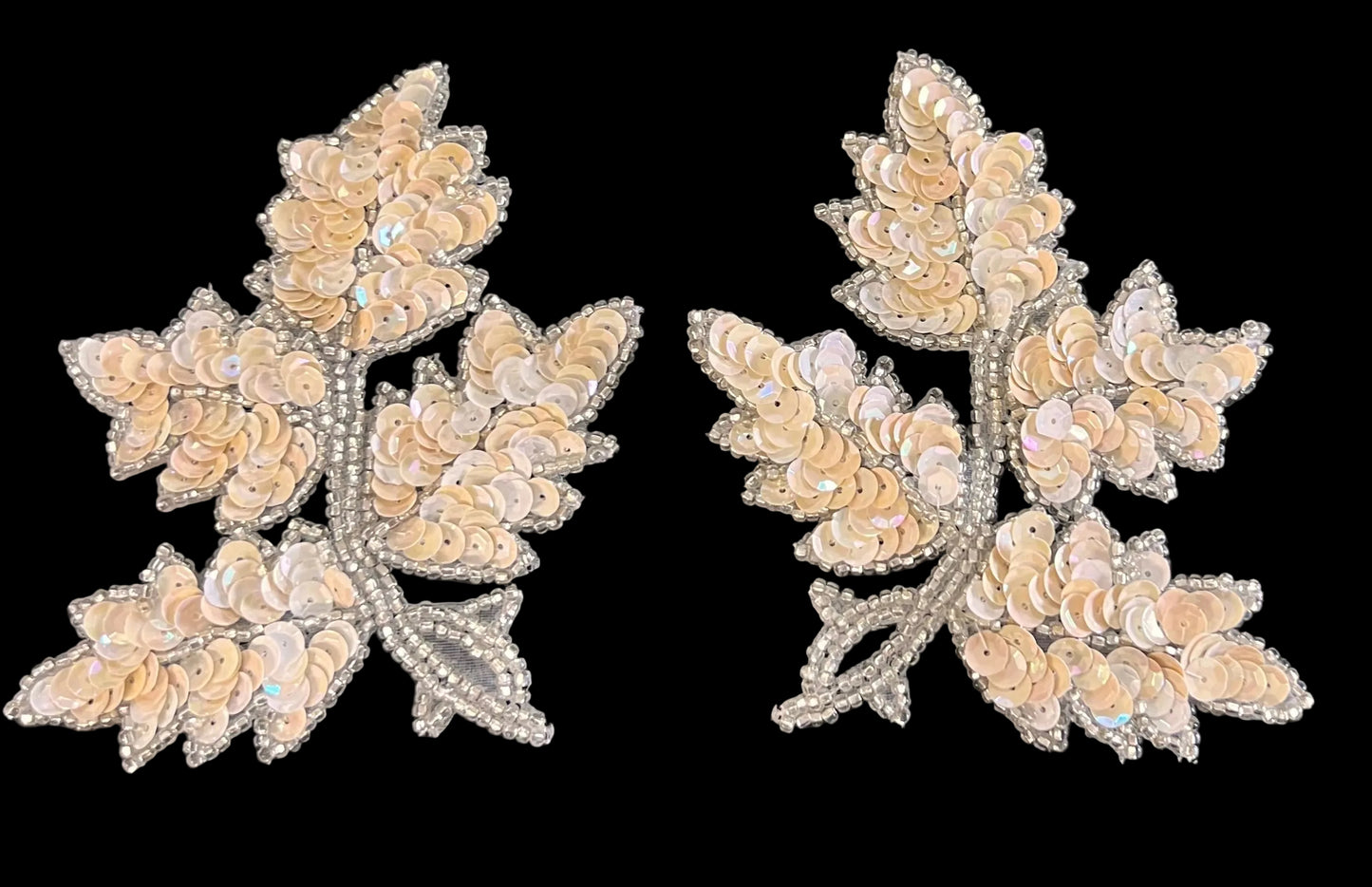 Pares de hojas - A elegir entre lentejuelas blancas - Cuentas de cristal 10 cm x 9.5 cm