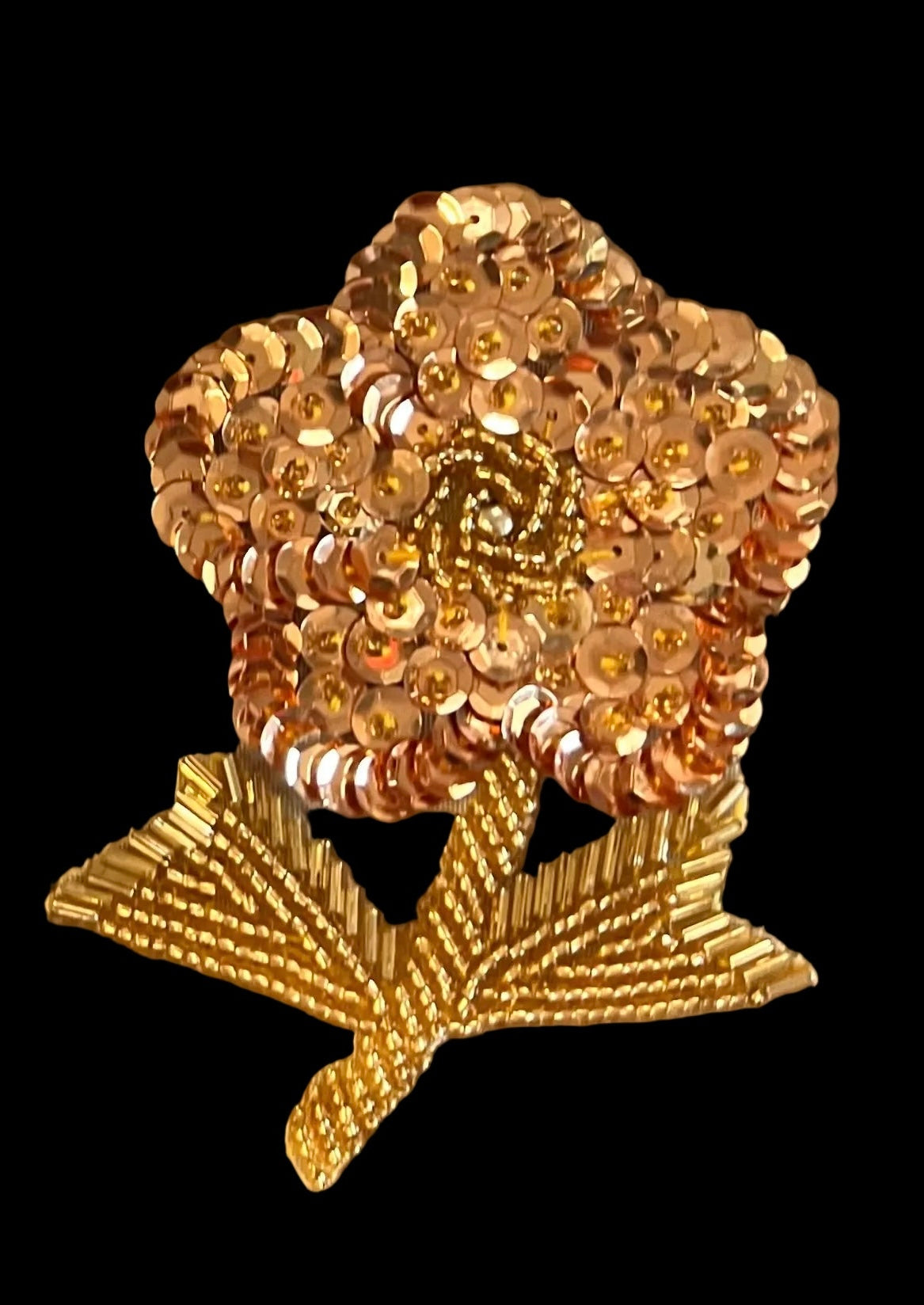 Par de flores doradas 3.5" x 2.5"