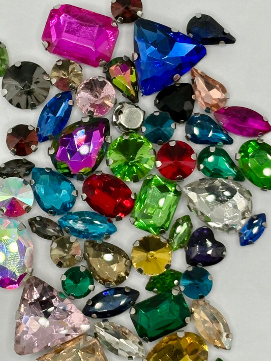 Rhinestone Assortment - 50 Assorted Pieces