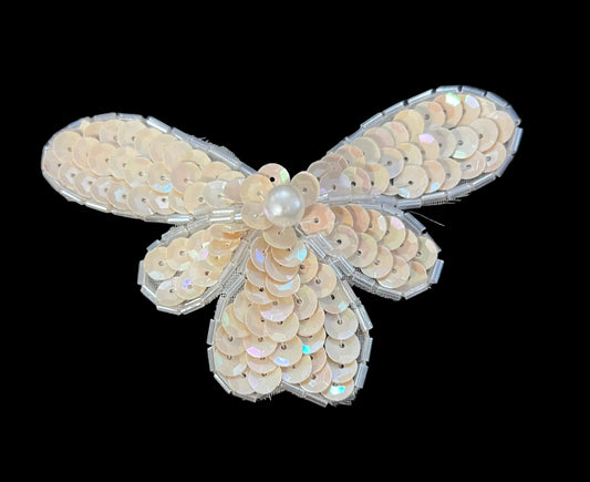 Flor de lentejuelas beige con centro de perlas 5 cm x 8.9 cm