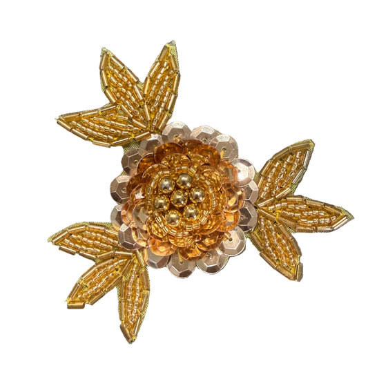 Aplicación de flor con lentejuelas y cuentas doradas 7.6 cm