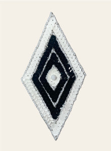 Motif Diamond Shape Black and White 5"