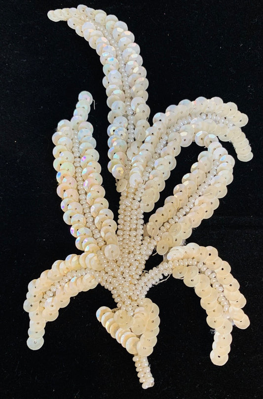 Leaf Single with Moonlite Sequins and Beads 6" x 3"