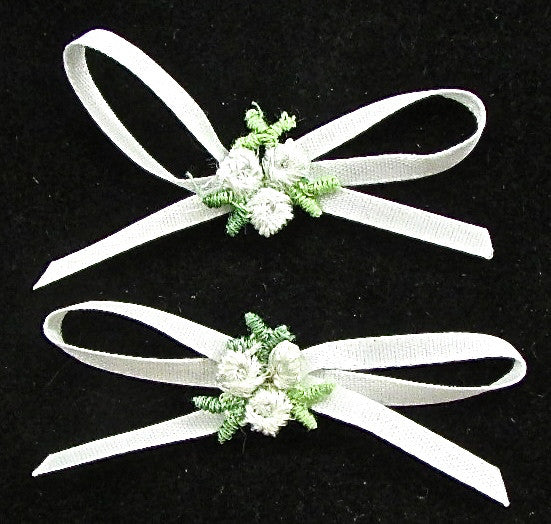 Flower Set of Two White and Green 2