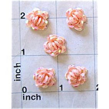 Load image into Gallery viewer, Flower Set of 5 Peach Sequins 1/2&quot;